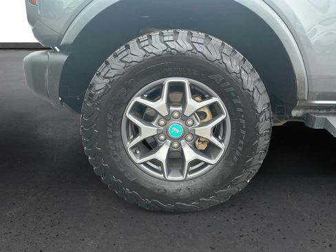Used 2023 Ford Bronco Badlands AWD/4WD image 13