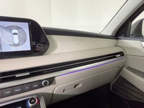 Used 2025 Hyundai Palisade Calligraphy FWD image 32