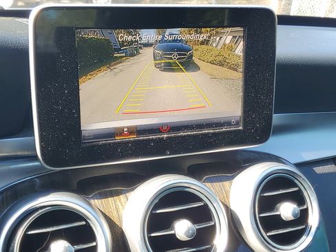 Used 2018 Mercedes-Benz C 300 Sedan image 22