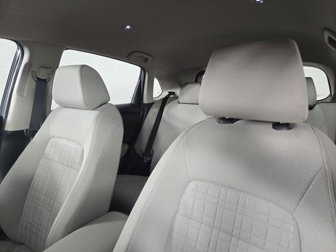 Used 2024 Honda HR-V LX image 11