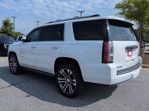 Used 2019 GMC Yukon Denali w/ Denali Ultimate Package AWD/4WD image 6