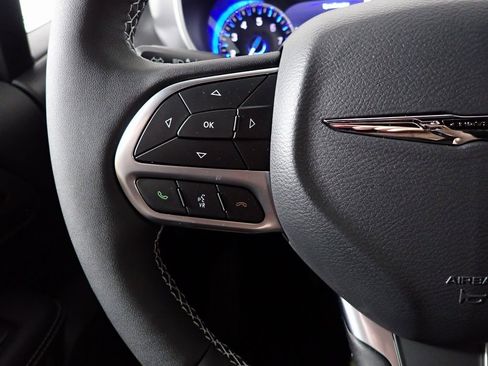 New 2025 Chrysler Pacifica Select image 23