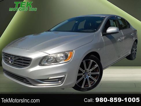Used 2016 Volvo S60 T5 Premier image 1