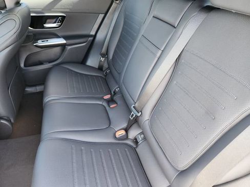 New 2026 Mercedes-Benz GLC 300 4MATIC image 12