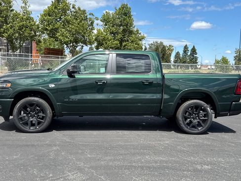 New 2026 RAM 1500 Laramie AWD/4WD image 6