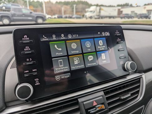 Used 2022 Honda Accord Sport image 22