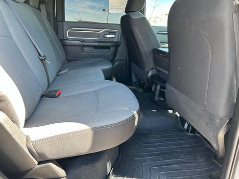 Used 2022 RAM 2500 Big Horn AWD/4WD image 27