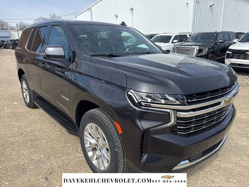 Used 2023 Chevrolet Tahoe LT w/ Luxury Package image 43