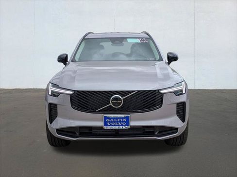 New 2026 Volvo XC90 T8 Ultra w/ Lounge Package AWD/4WD image 4