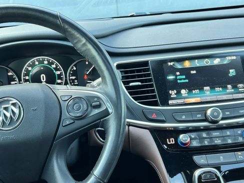 Used 2019 Buick LaCrosse Avenir image 16