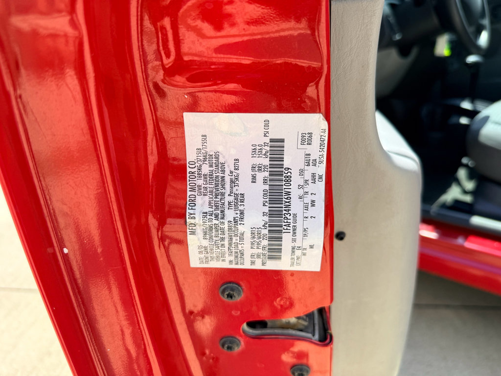 Used 2006 Ford Focus SE FWD image 34