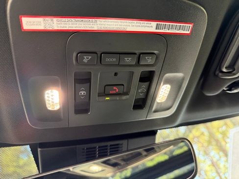 Used 2026 Toyota Camry XSE FWD image 21