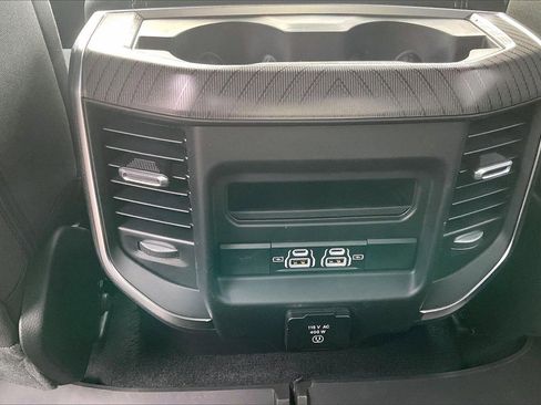 New 2026 RAM 1500 4x4 Crew Cab image 16