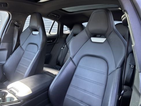 Certified 2024 Porsche Panamera image 30