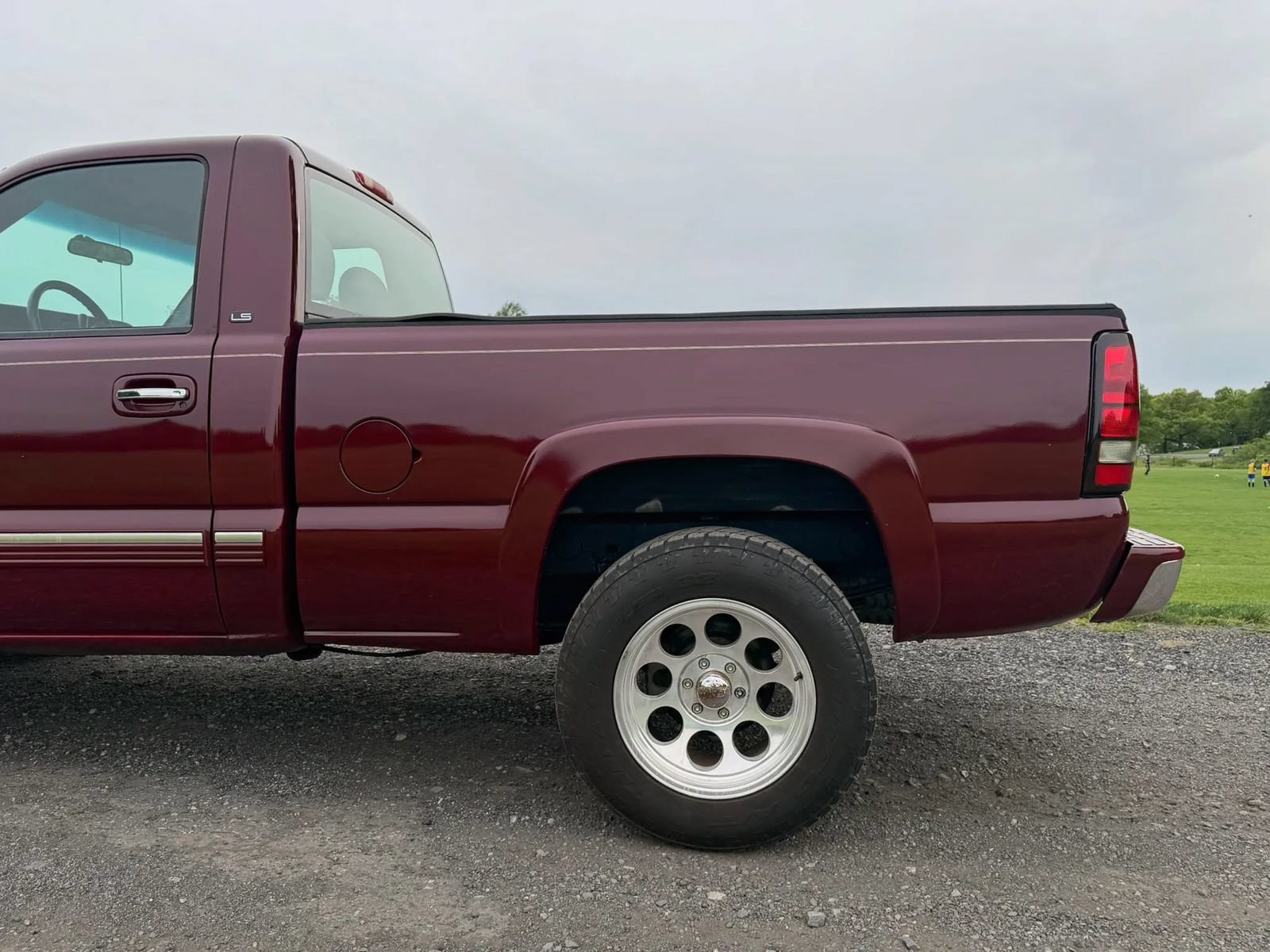 Used 2001 Chevrolet Silverado 1500 LS w/ Off-Road Chassis Pkg AWD/4WD image 32