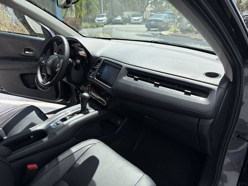 Used 2022 Honda HR-V EX-L image 31