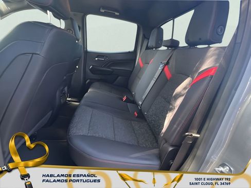 Used 2024 Chevrolet Colorado Z71 w/ Z71 Convenience Package 2 image 27