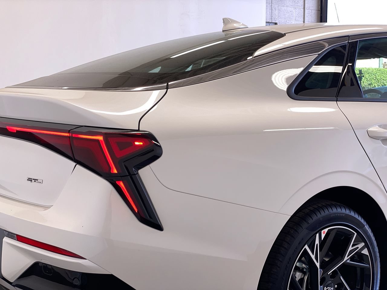 New 2026 Kia K5 GT-Line FWD image 10