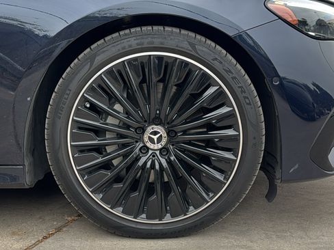 Used 2024 Mercedes-Benz E 350 4MATIC Sedan image 30