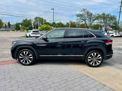 Used 2023 Volkswagen Atlas Cross Sport SEL Premium R-Line AWD/4WD image 4