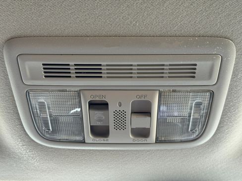 Used 2022 Honda HR-V EX image 29