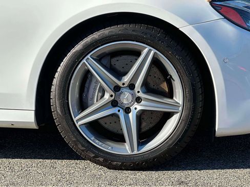 Used 2017 Mercedes-Benz E 300 4MATIC image 9
