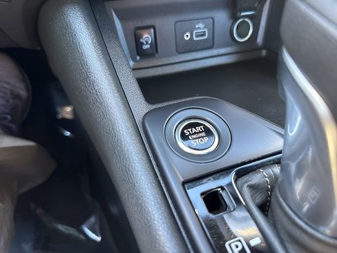 Used 2024 Nissan Sentra S image 19