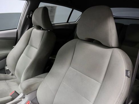 Used 2013 Honda Insight LX image 26