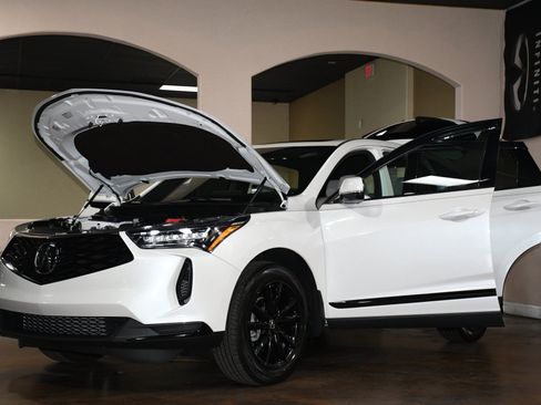 Used 2025 Acura RDX SH-AWD image 90