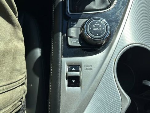 Used 2020 INFINITI Q50 Luxe w/ Essential Package (3.0T Luxe) image 32