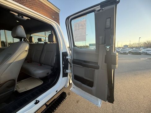 Used 2020 Ford F250 XL w/ Power Equipment Group image 13