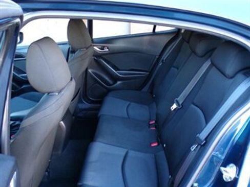 Used 2014 MAZDA MAZDA3 i Sport image 19