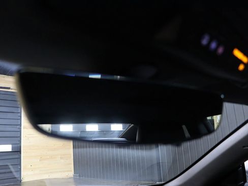 Used 2021 Chevrolet Camaro SS image 58