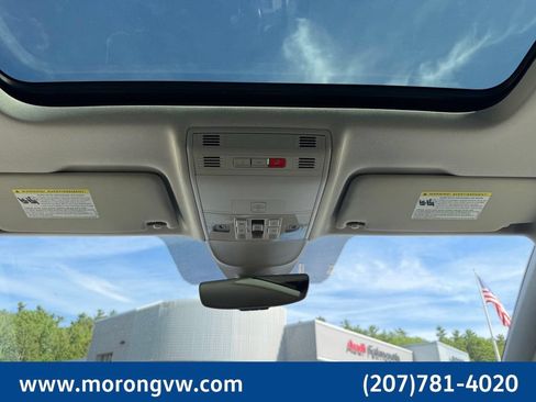 Used 2023 Volkswagen Taos SE w/ Panoramic Sunroof Package AWD/4WD image 35