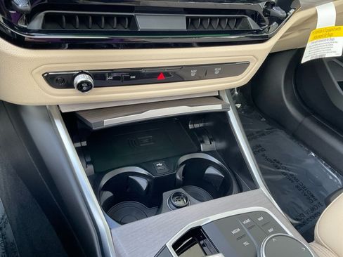 Used 2026 BMW 330i Sedan w/ M Sport Package RWD image 17