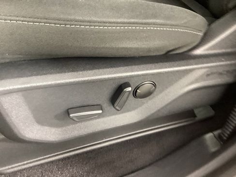 Used 2023 Ford F150 XLT w/ Equipment Group 302A High image 16