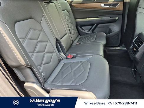 Certified 2025 Volkswagen Atlas SE AWD/4WD image 27