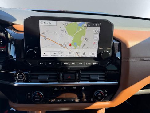 Used 2023 Nissan Pathfinder Platinum image 26