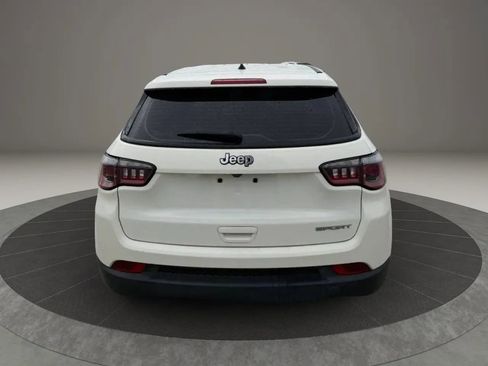 Used 2018 Jeep Compass Sport FWD image 6