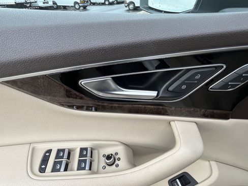 Used 2019 Audi Q7 3.0T Premium Plus w/ Premium Plus Package image 15