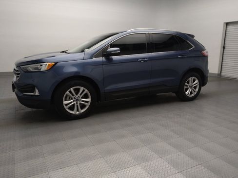 Used 2019 Ford Edge SEL w/ Equipment Group 201A image 2