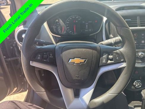 Used 2020 Chevrolet Sonic LT FWD image 5