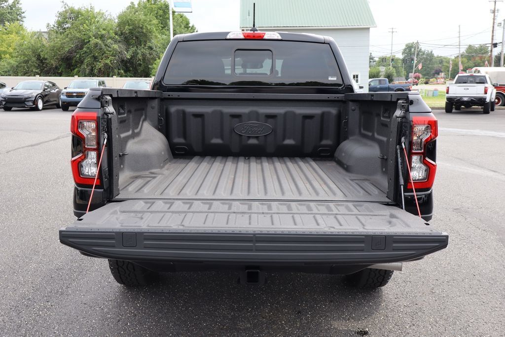 Used 2026 Ford Ranger Lariat w/ FX4 Off-Road Package AWD/4WD image 17