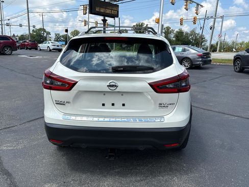 Used 2020 Nissan Rogue Sport SV w/ All-Weather Package AWD/4WD image 6
