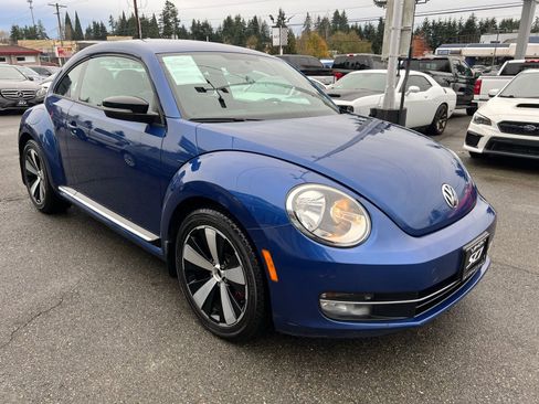 Used 2013 Volkswagen Beetle Turbo Fender image 10