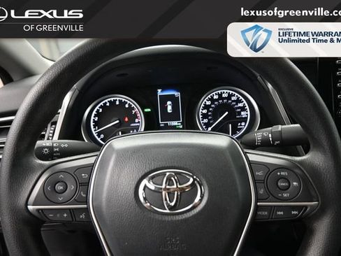 Used 2024 Toyota Camry LE w/ Convenience Package FWD image 11