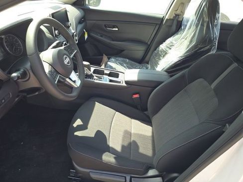 New 2025 Nissan Sentra SV w/ All-Weather Package image 4