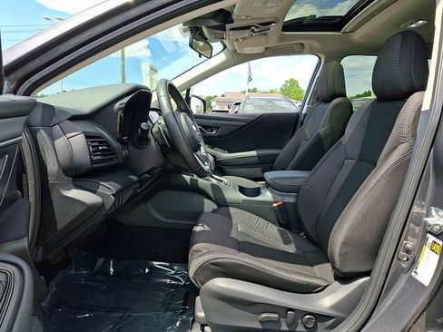 Certified 2025 Subaru Outback Premium AWD/4WD image 13