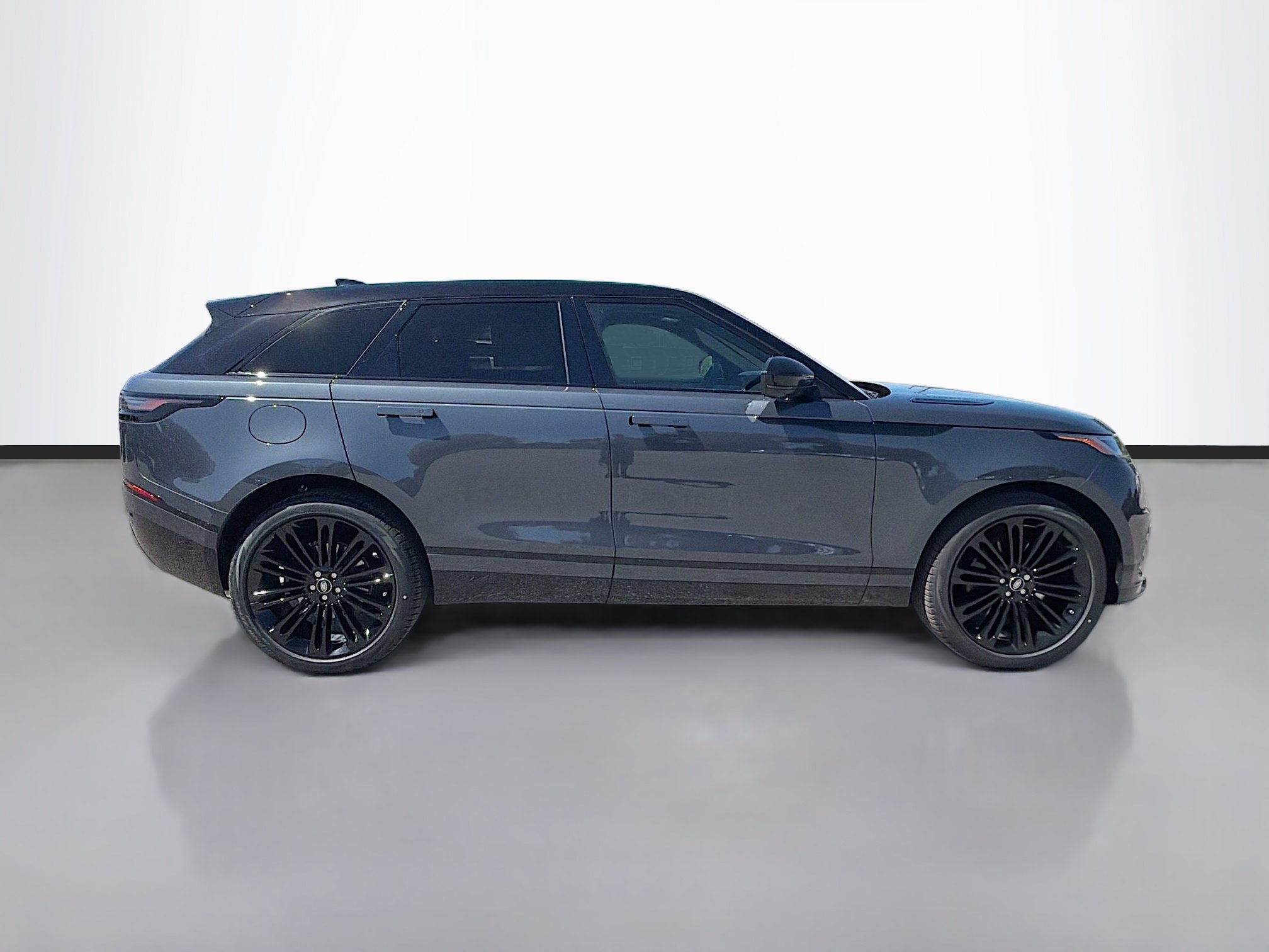 New 2026 Land Rover Range Rover Velar Dynamic SE AWD/4WD image 6