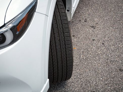 Certified 2025 MAZDA CX-5 Signature AWD/4WD image 12